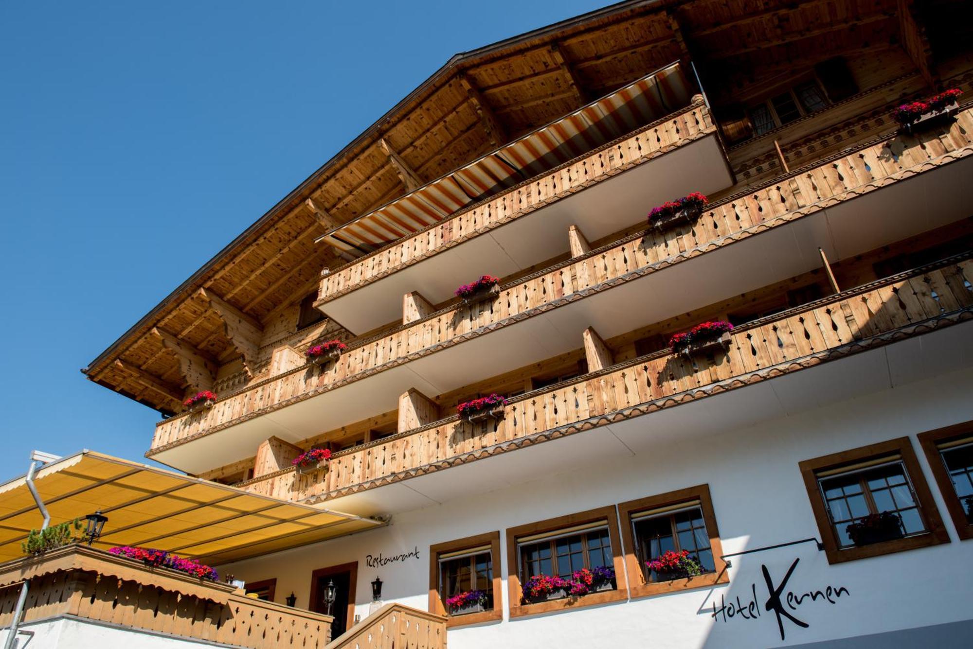 Hotel Kernen Gstaad Exterior photo