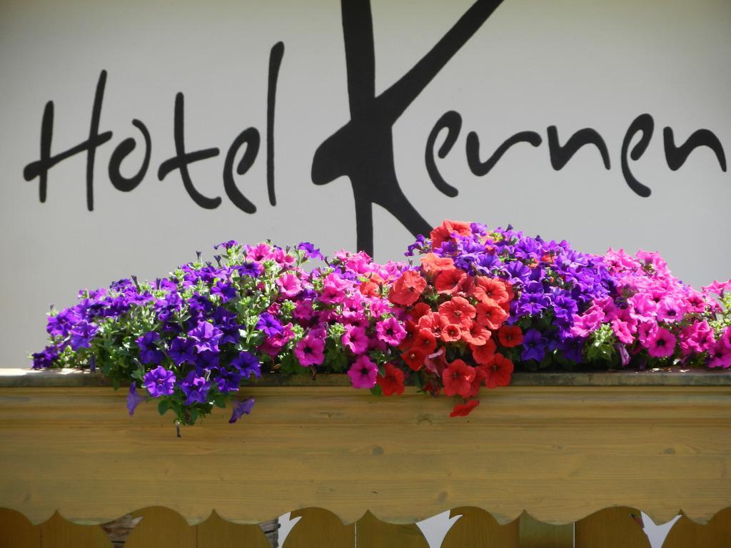 Hotel Kernen Gstaad Exterior photo